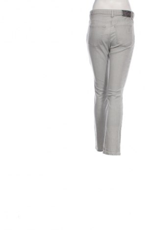Damen Jeans Betty Barclay, Größe M, Farbe Grau, Preis 27,99 €