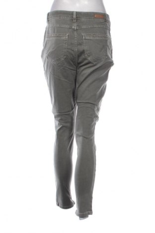 Blugi de femei C&A, Mărime M, Culoare Gri, Preț 74,00 Lei