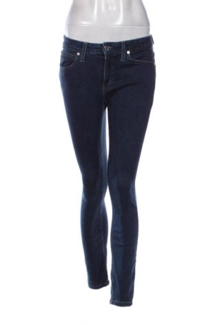 Blugi de femei Calvin Klein, Mărime M, Culoare Albastru, Preț 225,15 Lei