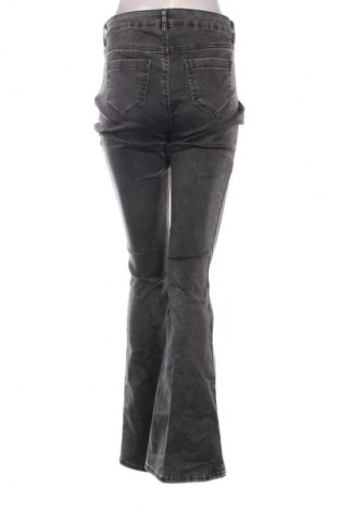 Damskie jeansy Calzedonia, Rozmiar L, Kolor Szary, Cena 60,99 zł