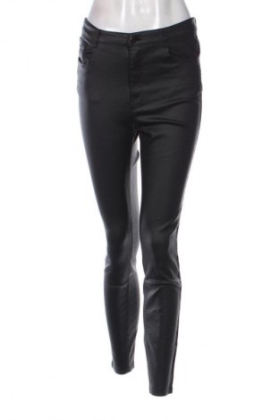 Dámske džínsy  Calzedonia, Veľkosť L, Farba Čierna, Cena  21,71 €