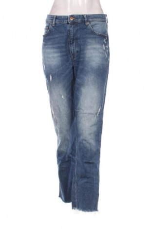 Γυναικείο Τζίν Cross Jeans, Μέγεθος L, Χρώμα Μπλέ, Τιμή 18,99 €