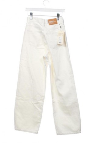 Damskie jeansy Dr. Denim, Rozmiar XS, Kolor Biały, Cena 305,99 zł