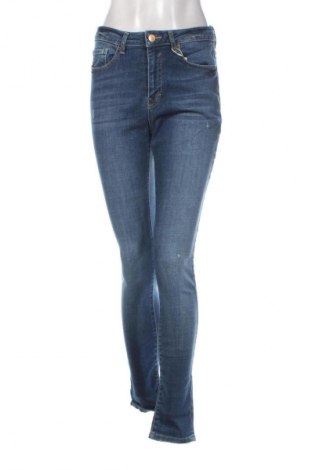 Дамски дънки Edc By Esprit, Размер M, Цвят Син, Цена 93,99 лв.