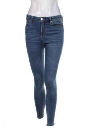 Damskie jeansy H&M, Rozmiar M, Kolor Niebieski, Cena 101,82 zł