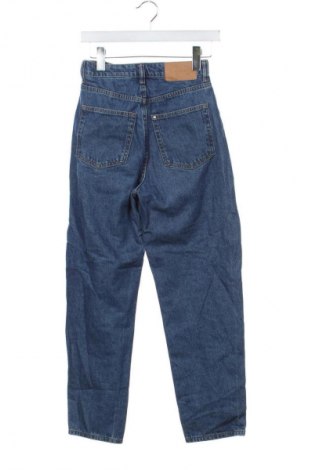 Damskie jeansy H&M, Rozmiar XS, Kolor Niebieski, Cena 95,99 zł