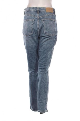 Blugi de femei H&M, Mărime M, Culoare Albastru, Preț 94,99 Lei