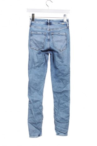 Damskie jeansy H&M, Rozmiar XS, Kolor Niebieski, Cena 95,99 zł
