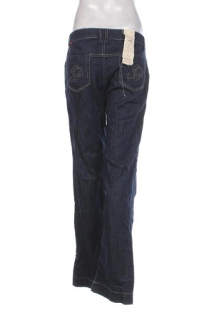 Damskie jeansy Jackpot, Rozmiar M, Kolor Niebieski, Cena 150,99 zł