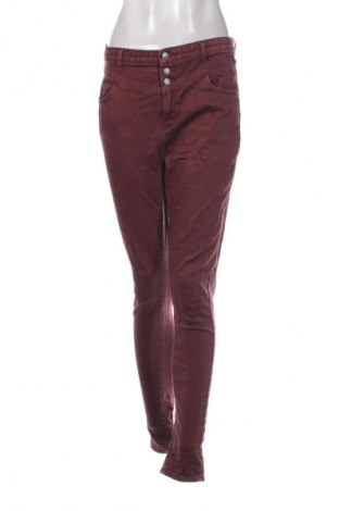 Blugi de femei Kiabi, Mărime M, Culoare Maro, Preț 38,99 Lei