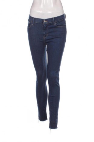 Damskie jeansy Levi's, Rozmiar M, Kolor Niebieski, Cena 245,99 zł