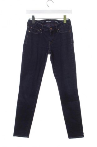 Дамски дънки Levi's, Размер S, Цвят Син, Цена 49,99 лв.
