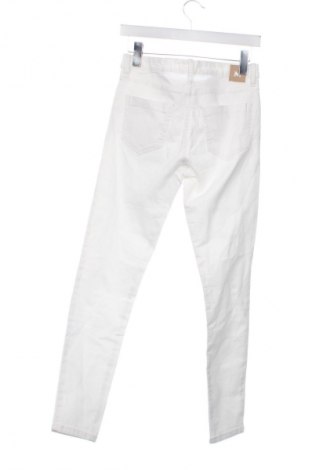 Damskie jeansy Mango, Rozmiar M, Kolor Biały, Cena 111,99 zł