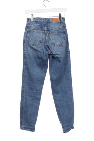 Damskie jeansy Mango, Rozmiar XXS, Kolor Niebieski, Cena 81,04 zł