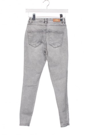 Női farmernadrág ONLY, Méret XS, Szín Szürke, Ár 6 821 Ft