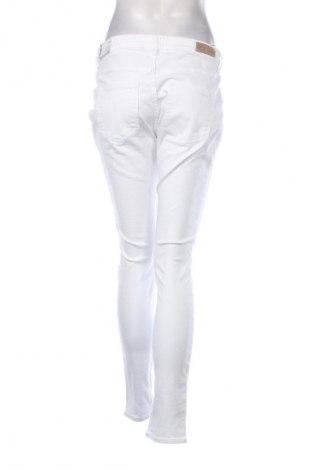 Blugi de femei ONLY, Mărime XL, Culoare Alb, Preț 226,99 Lei