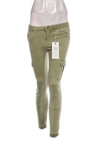 Blugi de femei ONLY, Mărime S, Culoare Verde, Preț 226,99 Lei