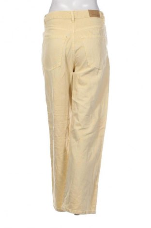 Дамски дънки Perfect Jeans By Gina Tricot, Размер S, Цвят Жълт, Цена 35,99 лв.