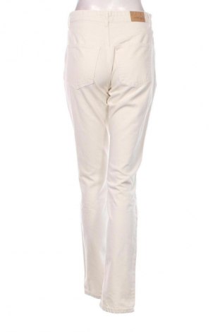 Női farmernadrág Perfect Jeans By Gina Tricot, Méret S, Szín Fehér, Ár 8 389 Ft