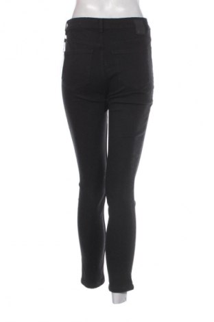 Damen Jeans Pieces, Größe M, Farbe Schwarz, Preis € 53,99