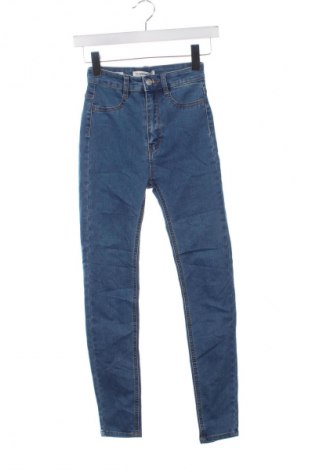 Γυναικείο Τζίν Pull&Bear, Μέγεθος XXS, Χρώμα Μπλέ, Τιμή 18,99 €
