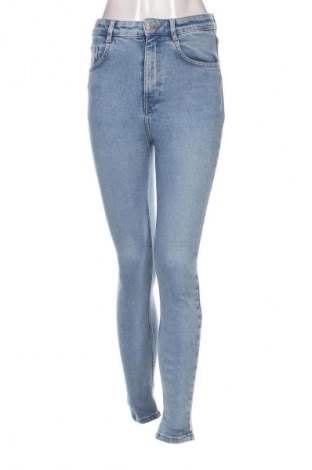 Blugi de femei Pull&Bear, Mărime S, Culoare Albastru, Preț 94,99 Lei