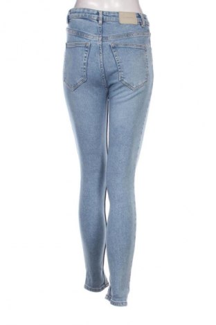 Blugi de femei Pull&Bear, Mărime S, Culoare Albastru, Preț 94,99 Lei