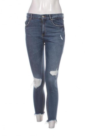 Γυναικείο Τζίν Pull&Bear, Μέγεθος S, Χρώμα Μπλέ, Τιμή 7,99 €