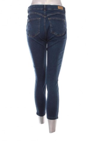 Dámske džínsy  Pull&Bear, Veľkosť M, Farba Modrá, Cena  7,95 €