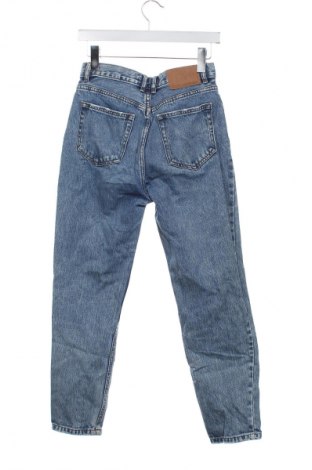 Blugi de femei Pull&Bear, Mărime S, Culoare Albastru, Preț 94,99 Lei
