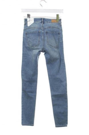 Dámske džínsy  Pull&Bear, Veľkosť XS, Farba Modrá, Cena  24,95 €