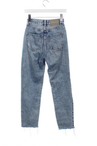 Dámske džínsy  Pull&Bear, Veľkosť XXS, Farba Modrá, Cena  15,38 €