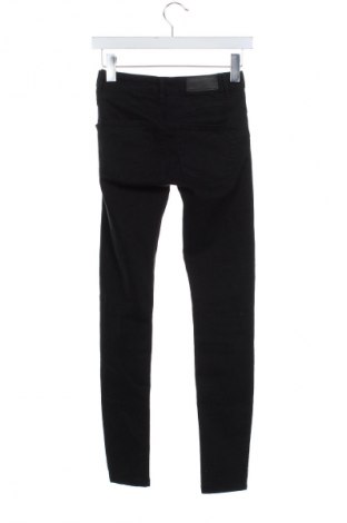 Дамски дънки Pull&Bear, Размер XS, Цвят Черен, Цена 29,00 лв.