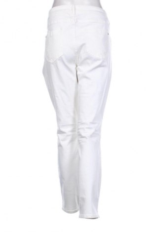 Damen Jeans S.Oliver, Größe XL, Farbe Weiß, Preis € 20,97