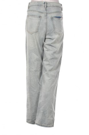 Damskie jeansy SHEIN, Rozmiar M, Kolor Niebieski, Cena 95,99 zł