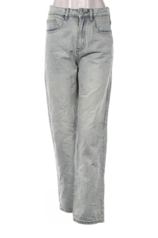 Damskie jeansy SHEIN, Rozmiar M, Kolor Niebieski, Cena 95,99 zł