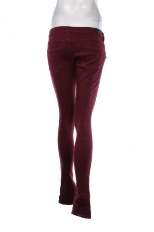 Damskie jeansy Scotch & Soda, Rozmiar S, Kolor Czerwony, Cena 204,60 zł