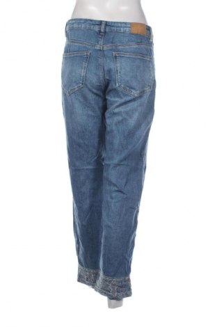 Damskie jeansy Springfield, Rozmiar M, Kolor Niebieski, Cena 111,99 zł