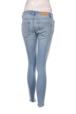 Damskie jeansy Stradivarius, Rozmiar S, Kolor Niebieski, Cena 43,99 zł