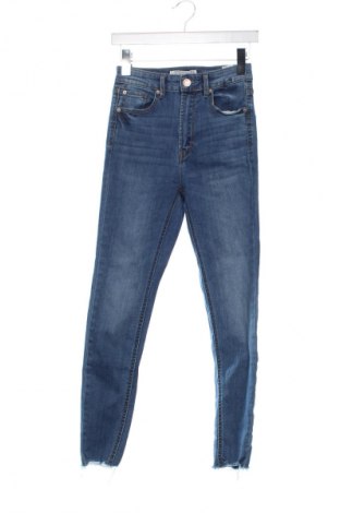 Damskie jeansy Stradivarius, Rozmiar S, Kolor Niebieski, Cena 43,99 zł
