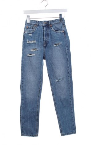 Damskie jeansy Stradivarius, Rozmiar XXS, Kolor Niebieski, Cena 68,33 zł