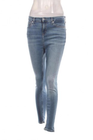 Blugi de femei Tommy Jeans, Mărime M, Culoare Albastru, Preț 244,99 Lei