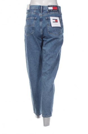 Дамски дънки Tommy Jeans, Размер S, Цвят Син, Цена 174,99 лв.