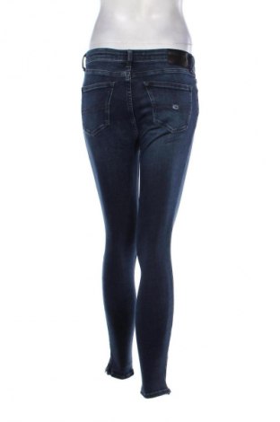 Damskie jeansy Tommy Jeans, Rozmiar S, Kolor Niebieski, Cena 176,72 zł