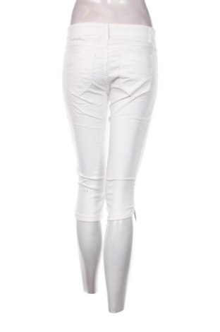 Női farmernadrág Unbranded, Méret M, Szín Fehér, Ár 1 759 Ft