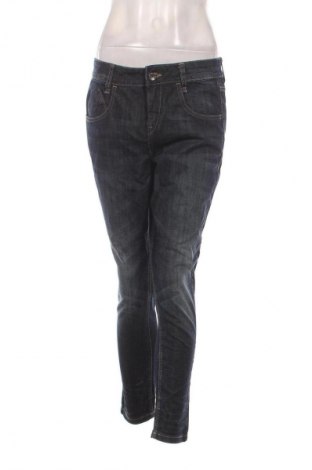 Blugi de femei United Colors Of Benetton, Mărime L, Culoare Albastru, Preț 133,99 Lei