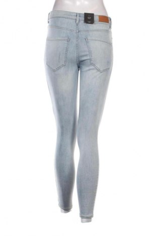Дамски дънки Vero Moda, Размер S, Цвят Син, Цена 77,99 лв.