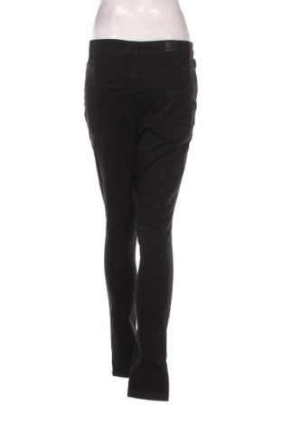 Дамски дънки Vero Moda, Размер L, Цвят Черен, Цена 77,99 лв.