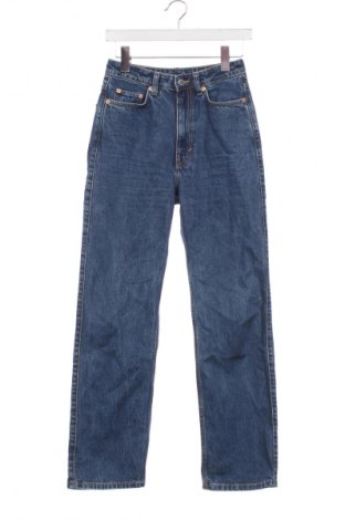 Damskie jeansy Weekday, Rozmiar XS, Kolor Niebieski, Cena 275,99 zł