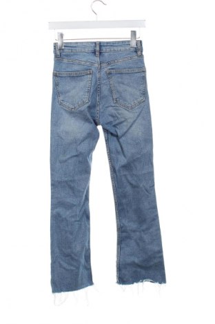 Blugi de femei Zara, Mărime XS, Culoare Albastru, Preț 88,99 Lei